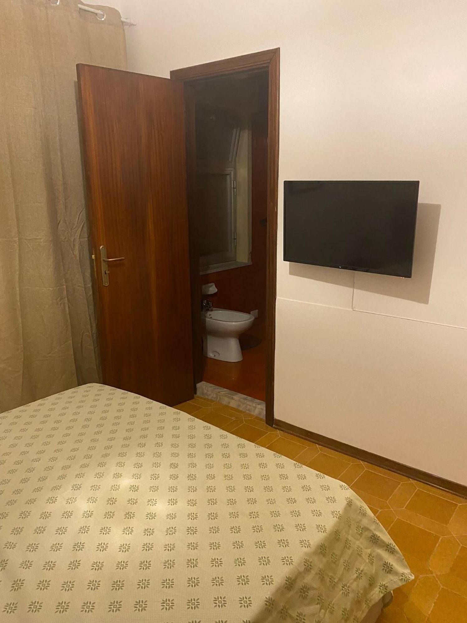 Mi 'Ffaciu E Mi Ricriu Casa Vacanze كاستلمولا المظهر الخارجي الصورة